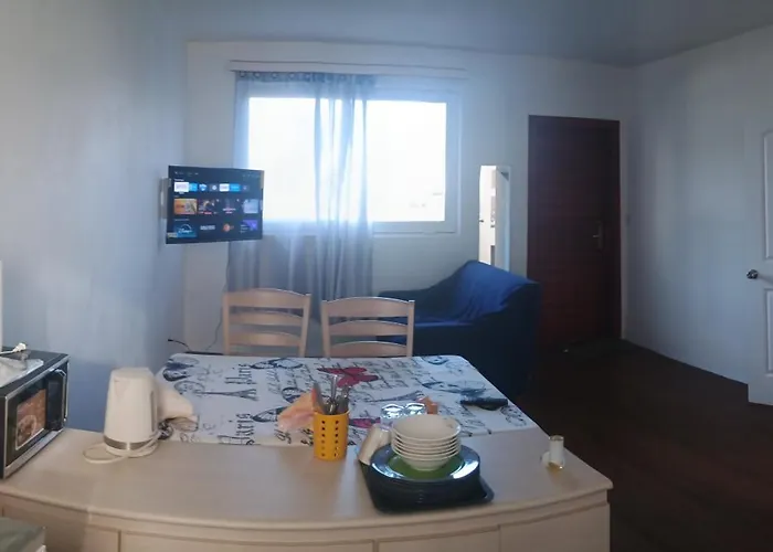 One Bedroom On Atlantic Waters With Dock N Boat Access