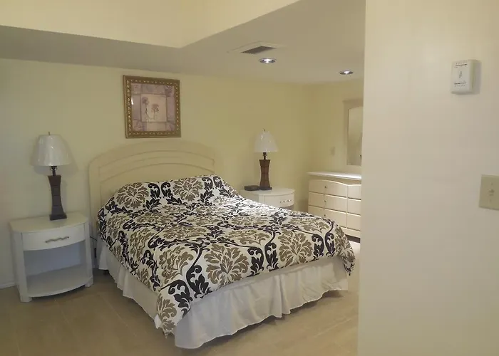 Dundee Bay Villas